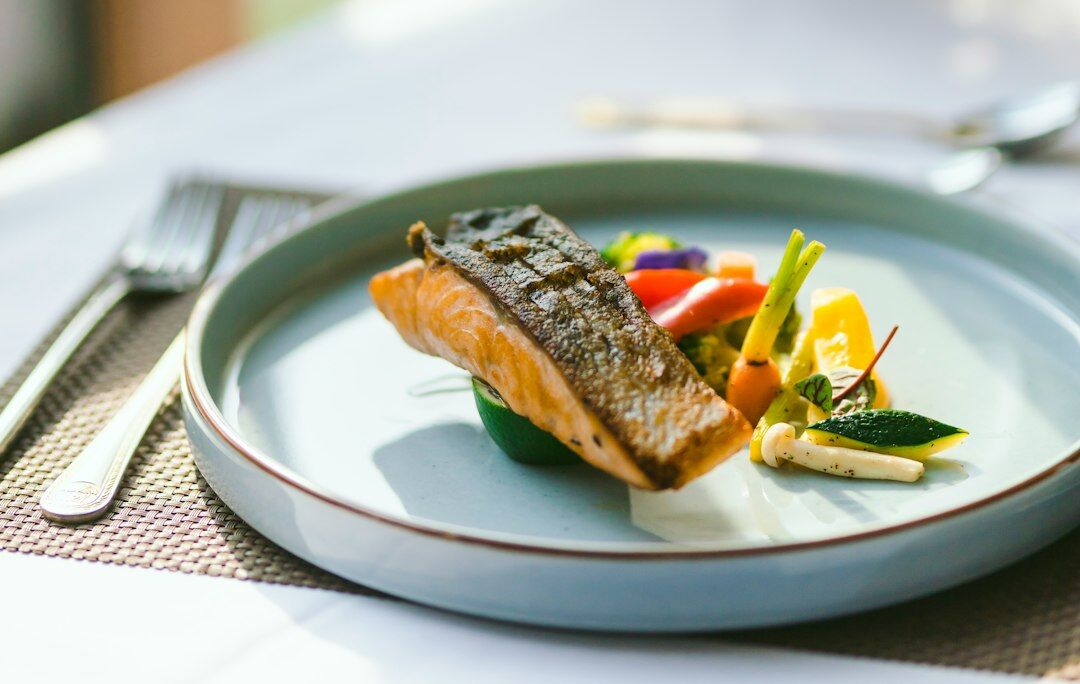 grilled salmon with vegetables